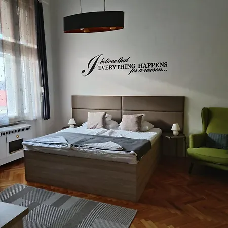 Apartment Pasti Central Apartment. *