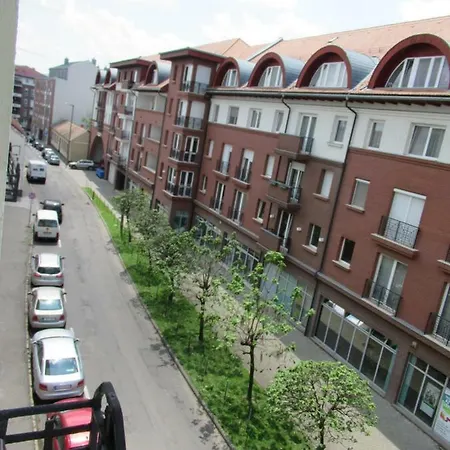 Pasti Central Apartment. شقة